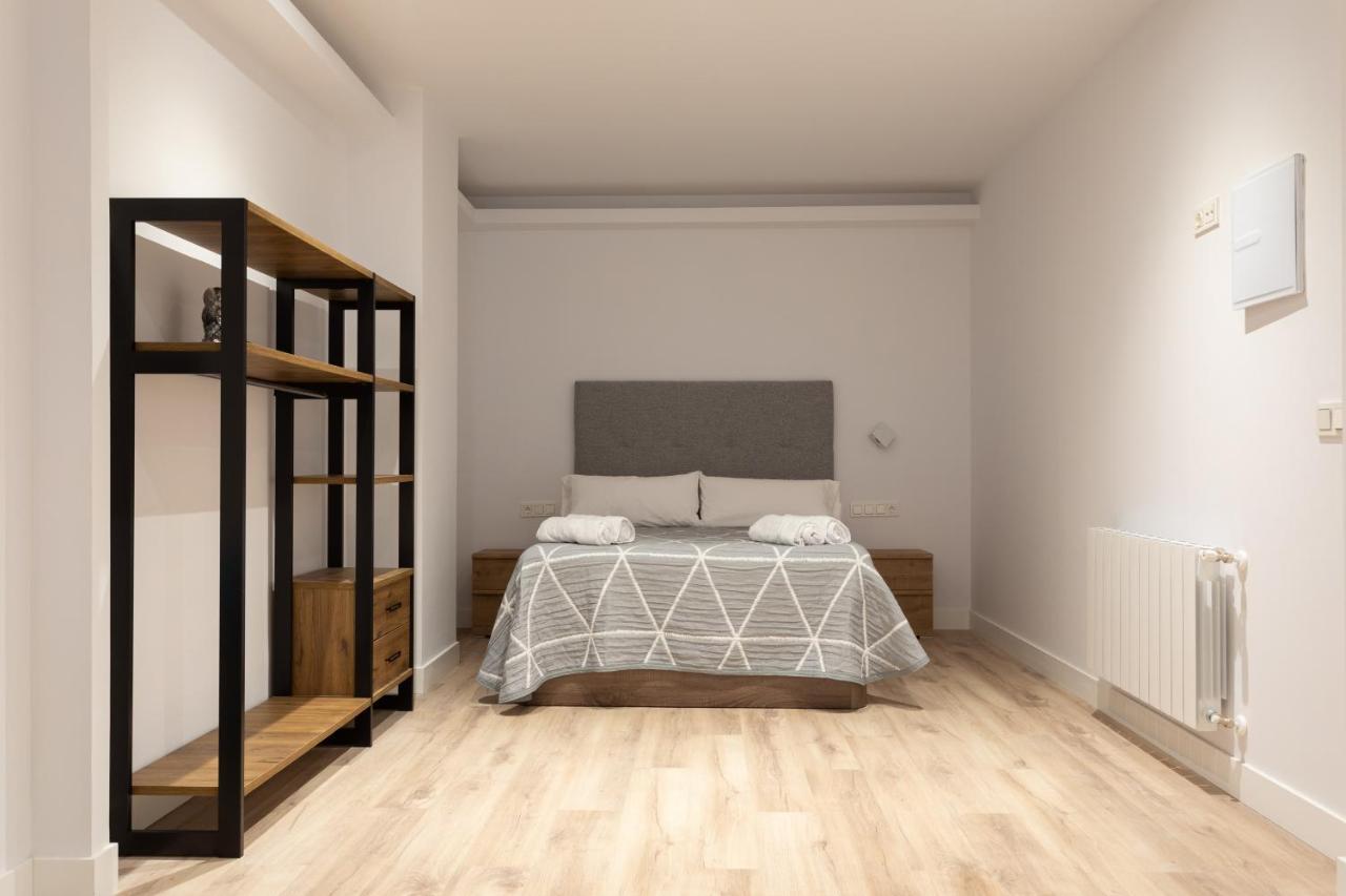 Apartamentos Arriet Більбао Екстер'єр фото
