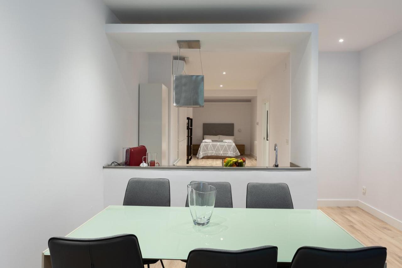 Apartamentos Arriet Більбао Екстер'єр фото